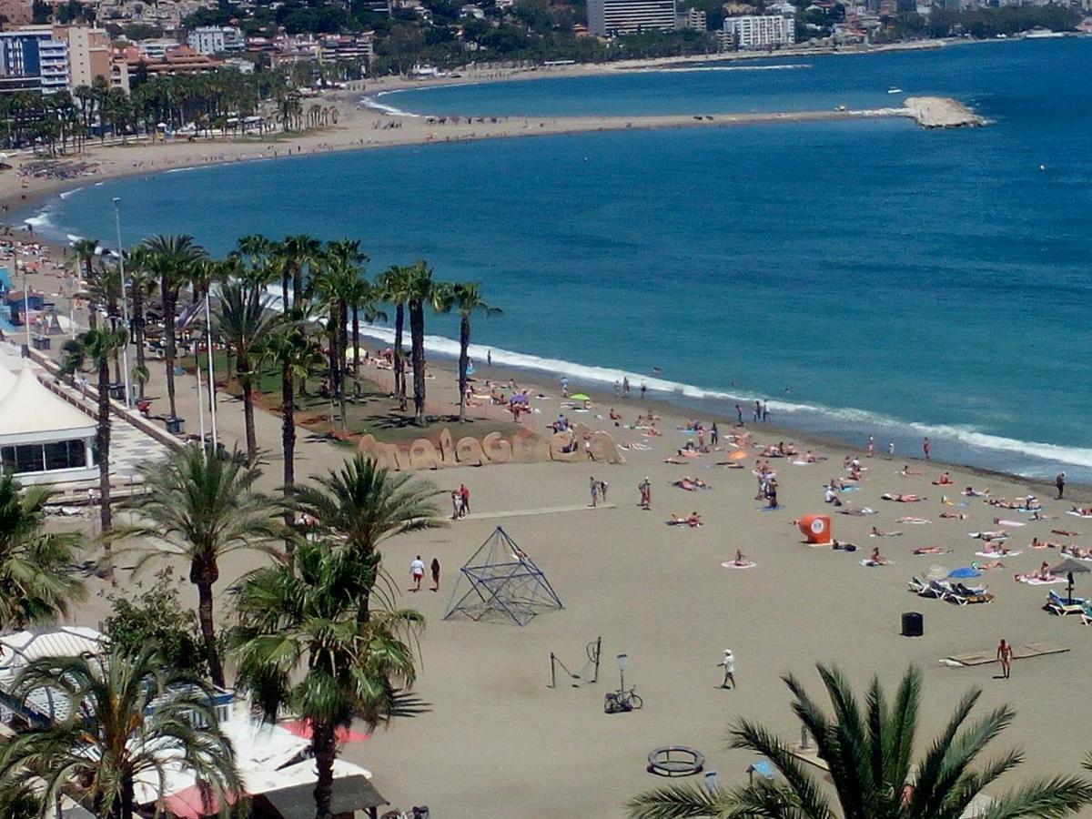 Malagueta Playa Azul Mediterraneo Malaga Exterior photo
